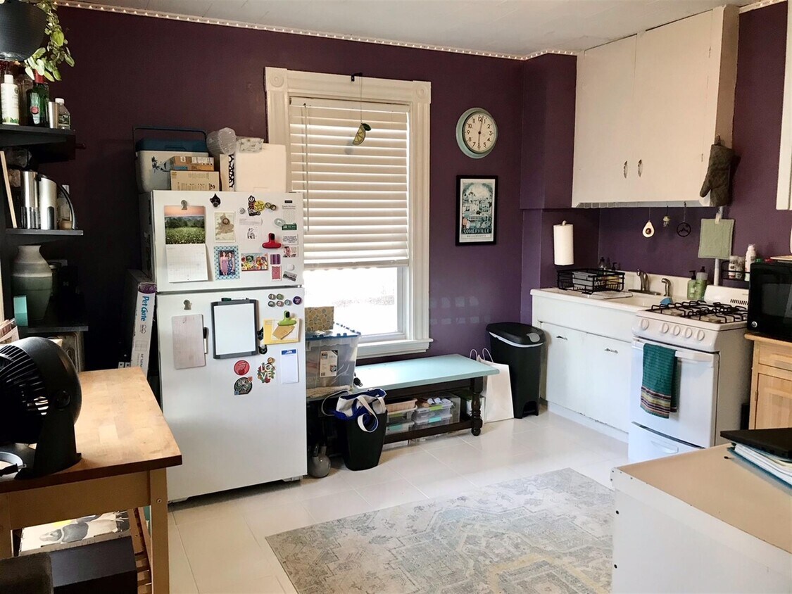 Primary Photo - 145 Orchard St