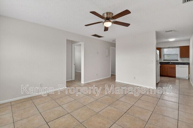Foto del edificio - 1618 W 26th Ct