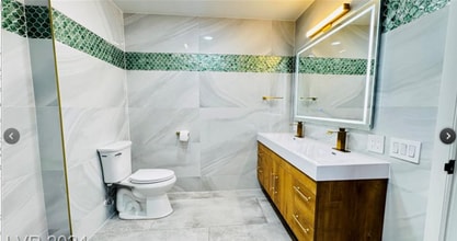 Building Photo - 2905 Mason Ave