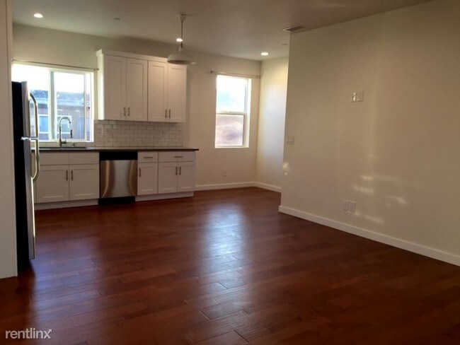 Foto del edificio - 2 br, 2.5 bath House - 6178 1/8 Aldama Street