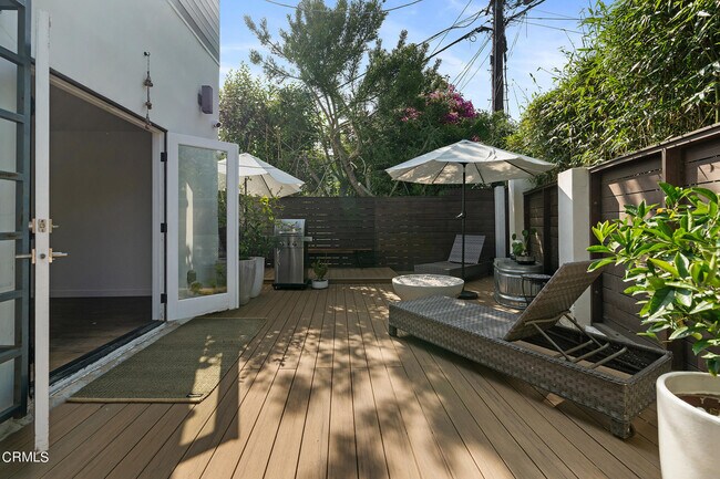 Foto del edificio - 11439 Laurelcrest Dr
