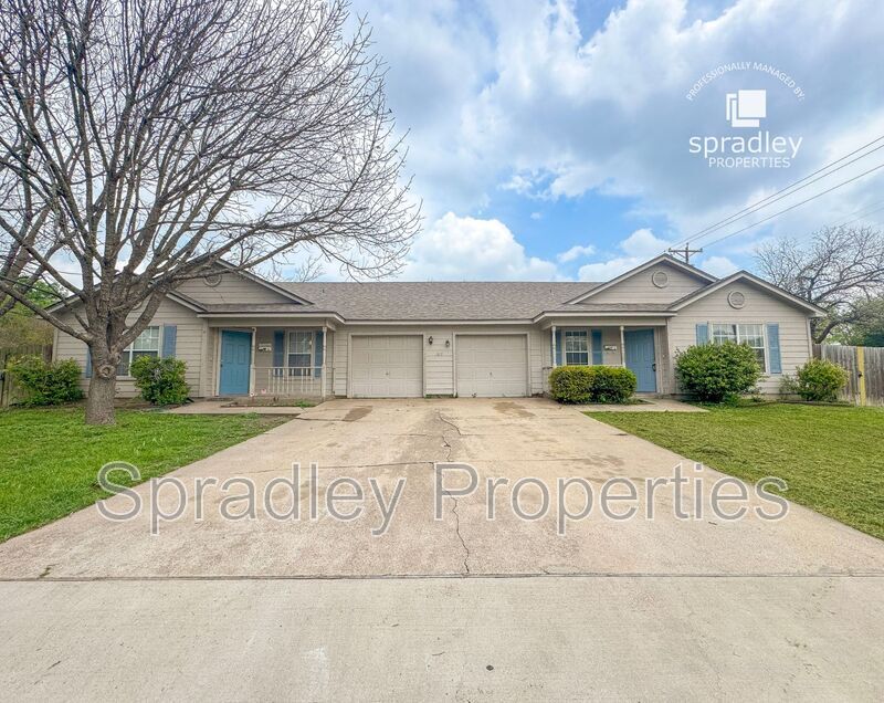 Primary Photo - 1017 S 37th St