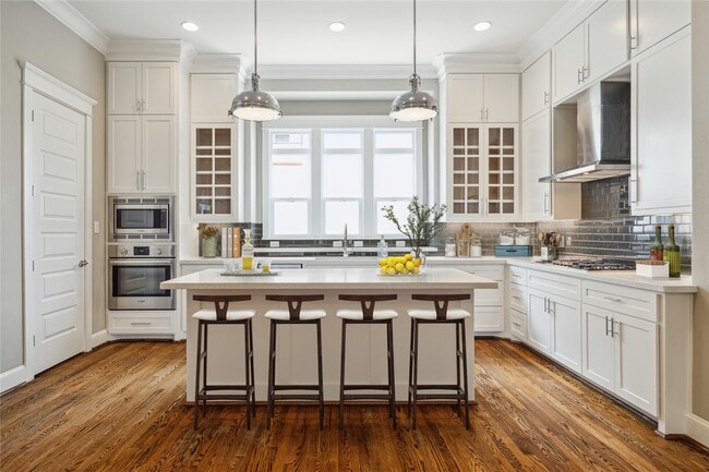 Building Photo - 2820 Princeton St