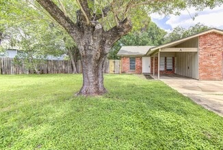Building Photo - 5301 Indio Cir
