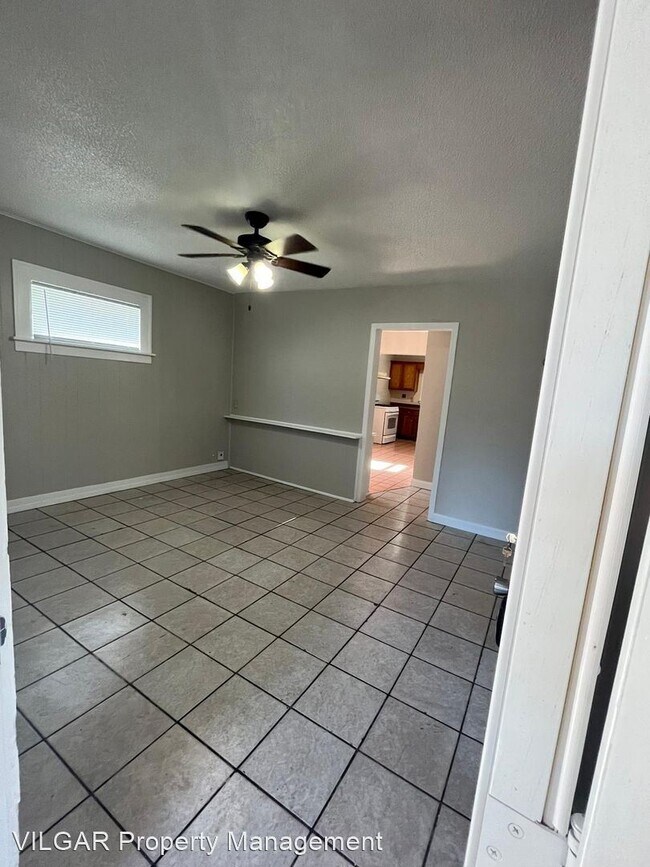 Foto del edificio - 2 br, 1 bath House - 4330 Hickory