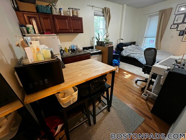 Building Photo - 53 S Huntington Ave