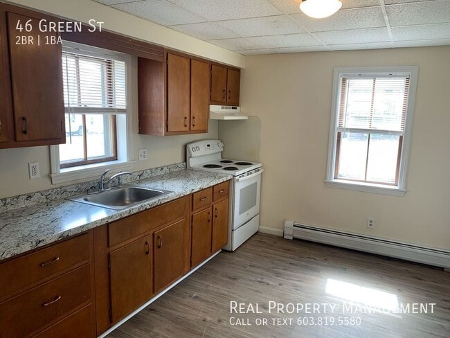 Building Photo - Spacious 2-Bedroom Apartment with Pet-Frie...