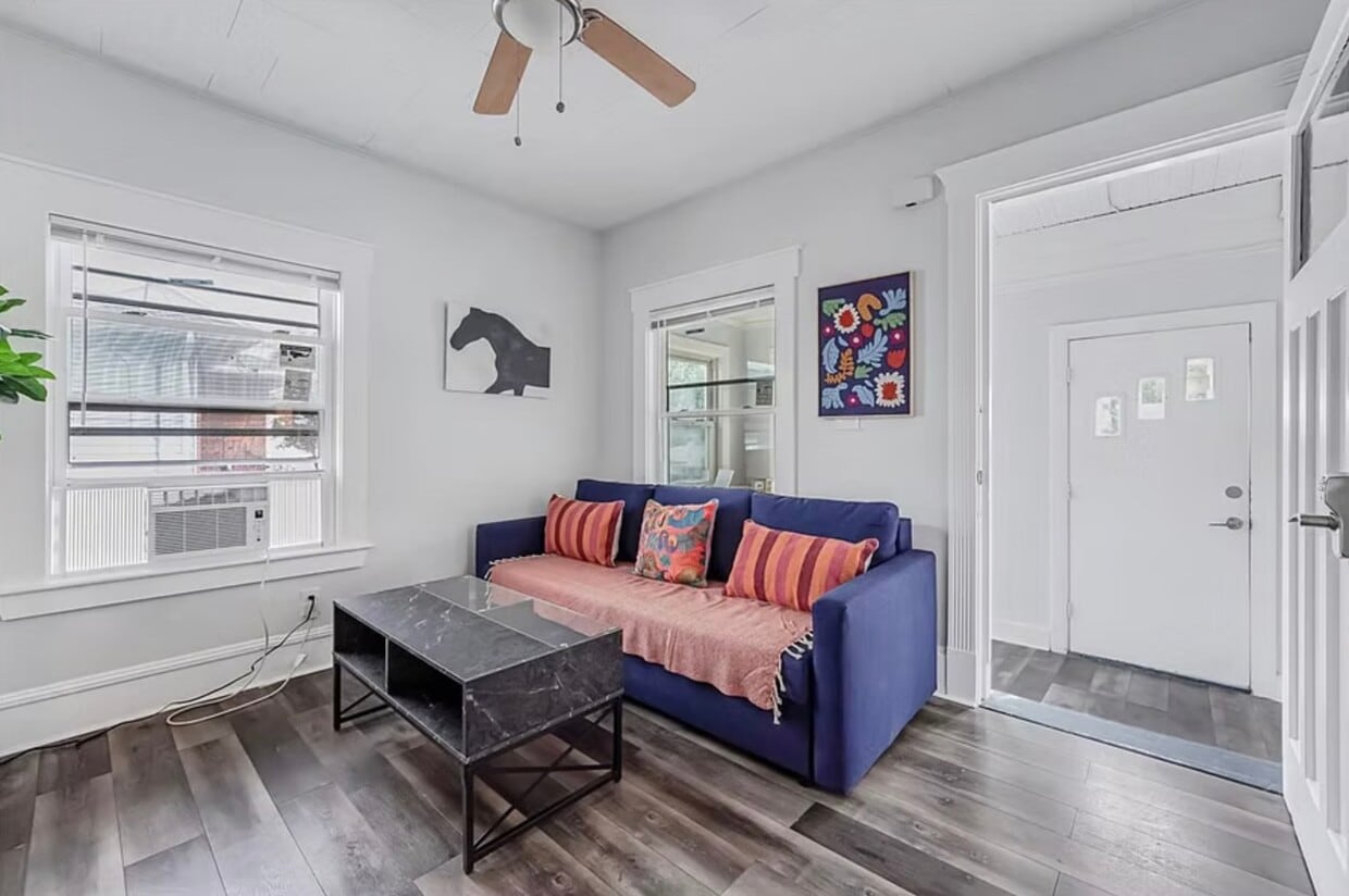 Primary Photo - 67 Curtis Rd