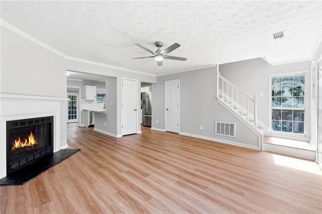 Foto del edificio - 5651 Wells Cir