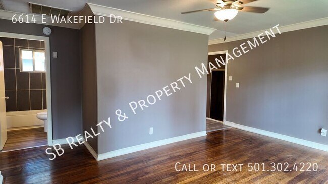 Foto del edificio - 6614 E Wakefield Dr