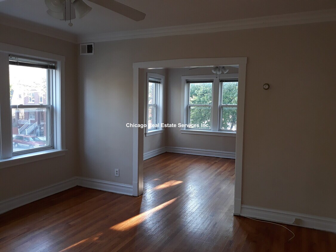 Primary Photo - 3151 W Argyle St