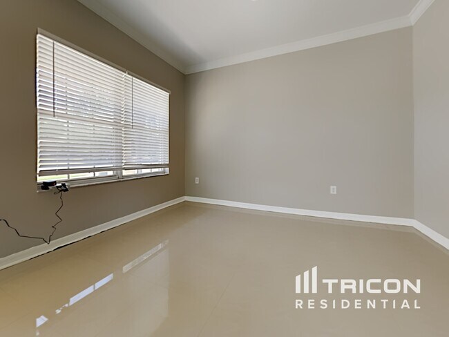 Foto del edificio - 5920 Desert Peace Ave