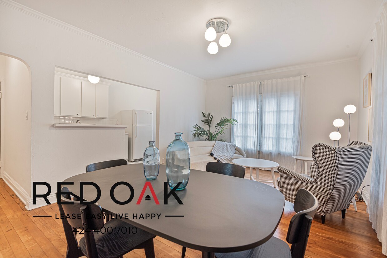 Foto principal - 5757 Franklin Ave