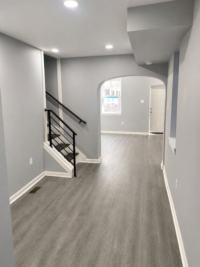Foto del edificio - 3BR Trinity Home with Central Air in Olde Kensington