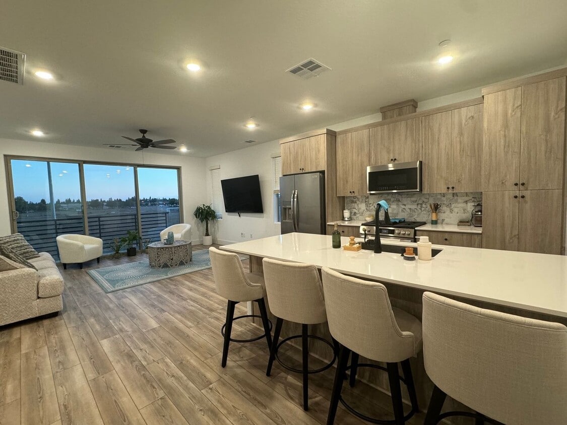 Foto principal - 546 W Mahogany Ln