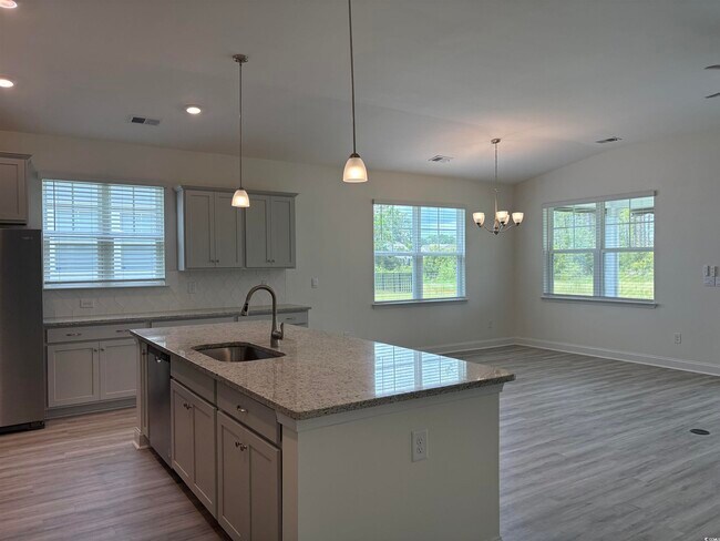 Foto del edificio - 1519 Wood Stork Dr