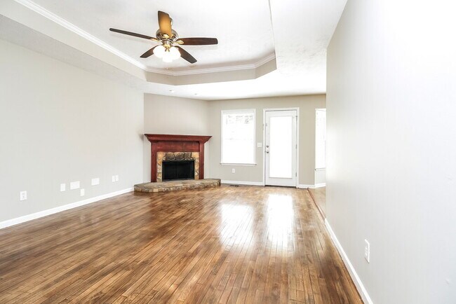 Foto del edificio - 610 Angel Way Ct