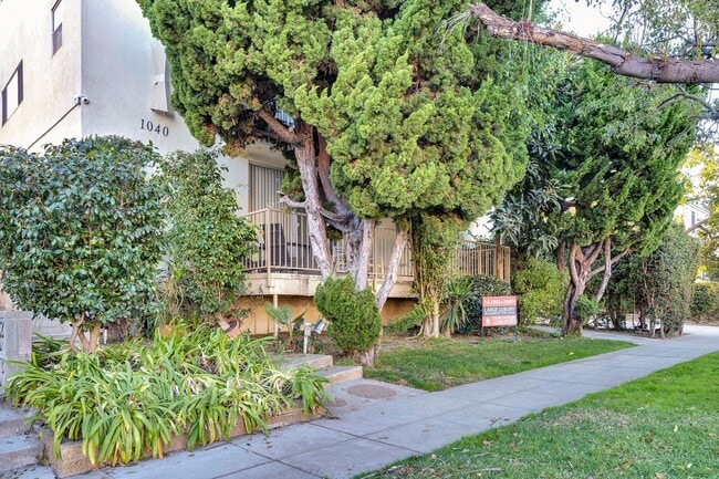 Vista exterior - Euclid Luxury Investments LLC