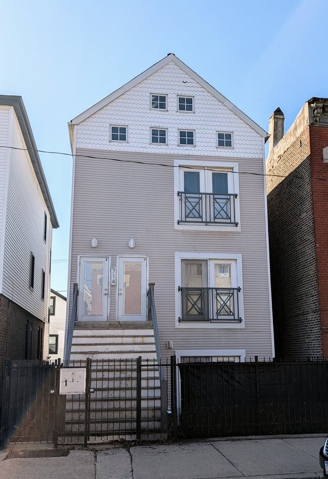 Foto del edificio - 714 N Elizabeth St
