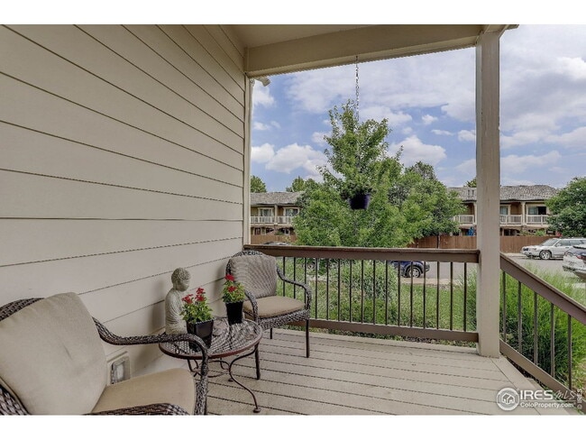 Photo - "Charming 3-Bed Townhouse Retreat with Spacious Living in Boulder!"