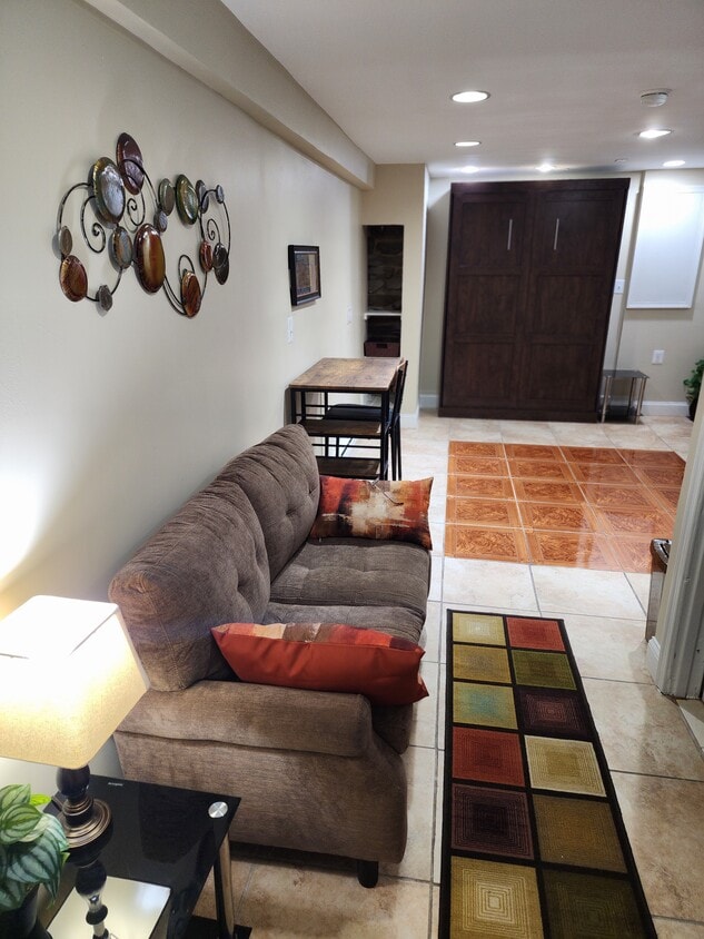 Studio Unit with Murphy Bed - 12809 E Shelby Ln