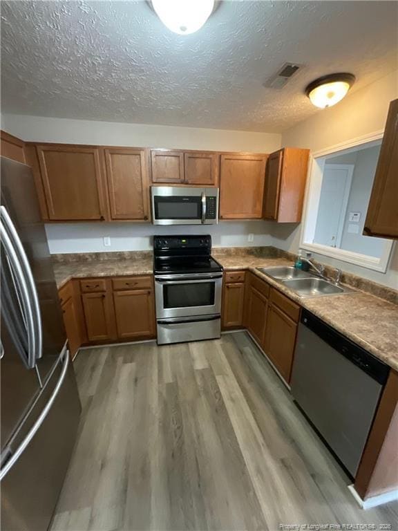 Building Photo - 301 Sanford Ct