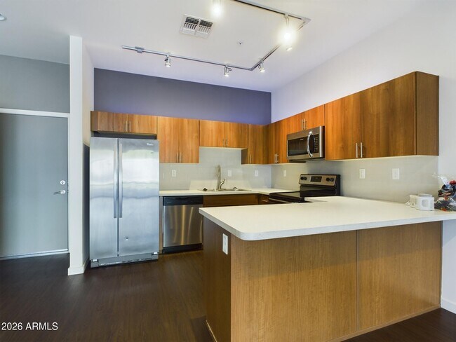 Foto del edificio - 4700 N 40th St