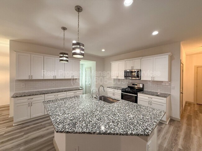 Foto del edificio - 6830 54th St