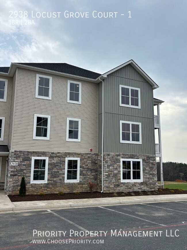 Building Photo - 2938 Locust Grv Ct