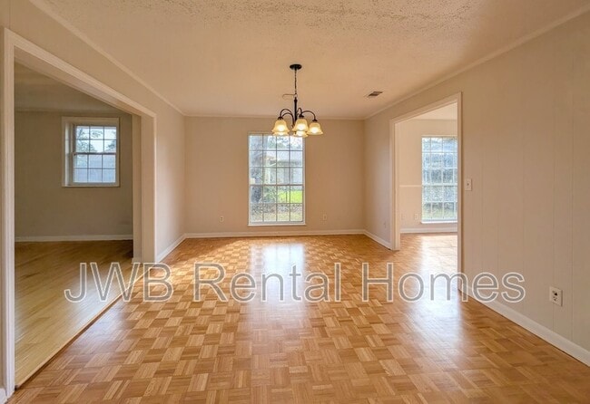 Foto del edificio - 5091 Somersby Rd