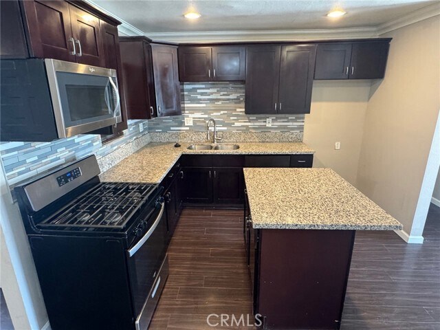 Foto del edificio - 926 Griffith Way