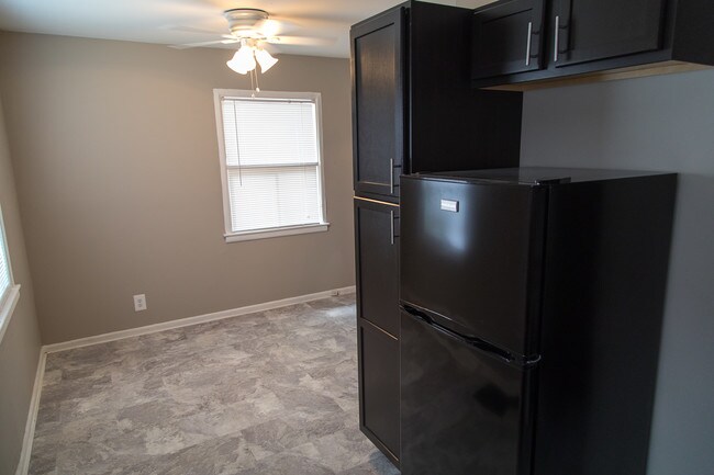 Indy Town Apartments Indianapolis In Apartments Com Indy Town Apartments Indianapolis In Apartments Com
