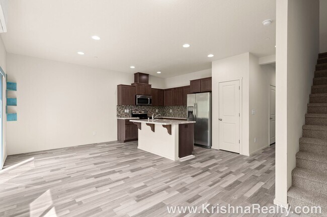 Photo - Eco-Friendly & Modern Townhome in Hazel De...