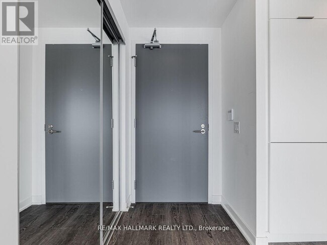 Photo du bâtiment - 20 O'Neill Rd