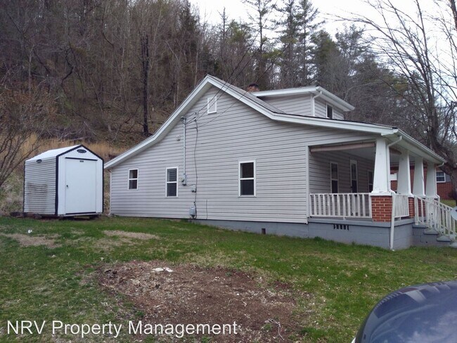 Building Photo - 2 br, 1 bath House - 3171 Pilot Road