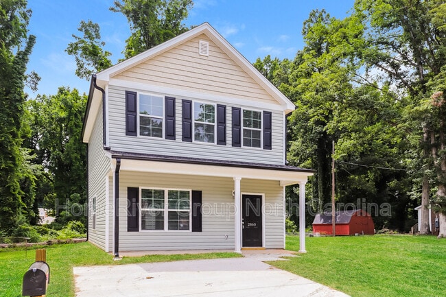 Foto del edificio - 2860 Greenway Ave NW