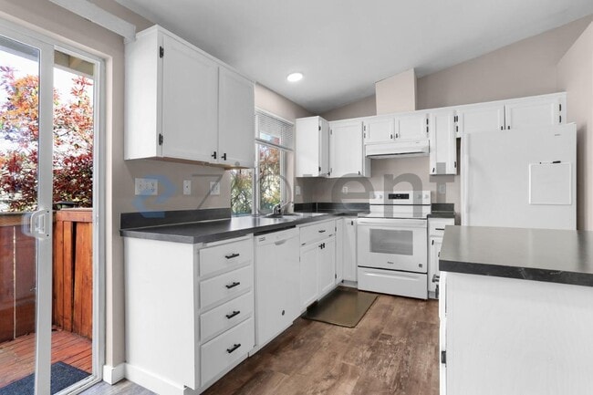 Foto del edificio - 1120 S 90th St Ct