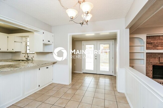 Foto del edificio - 3 Bedroom Pet-Friendly Home in MOORE, OK with Main Street Renewal