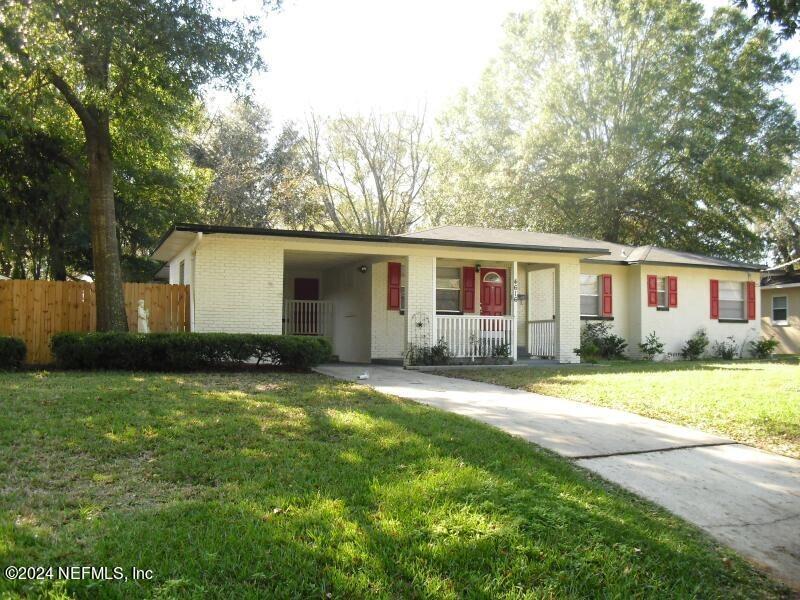 Primary Photo - 4616 Burgundy Rd