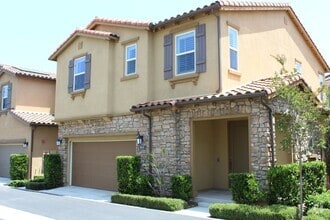 Building Photo - 6643 Encelia Pl