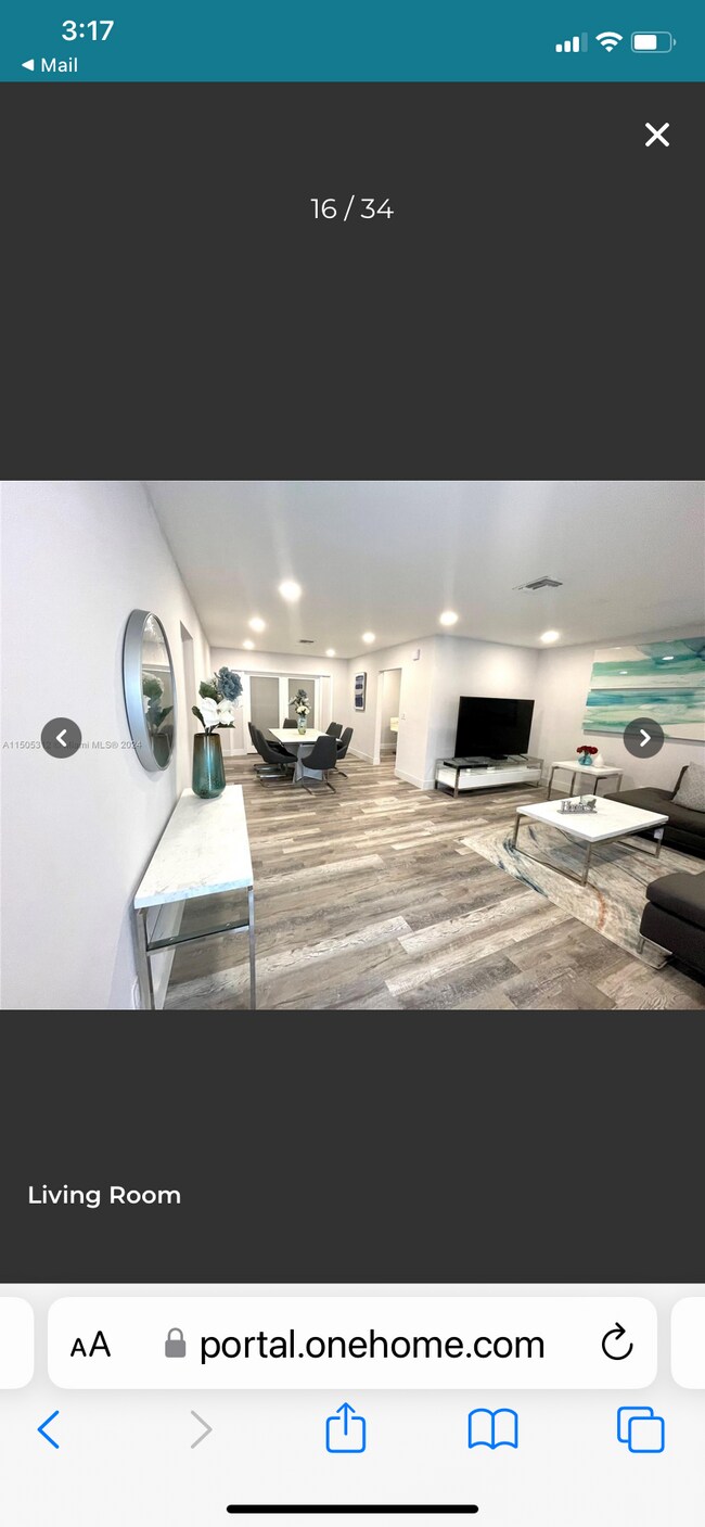 Building Photo - 1900 NE 180th St