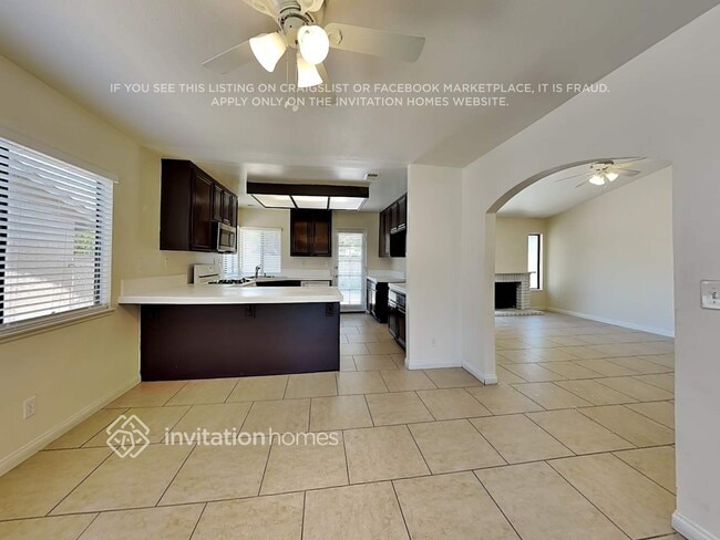 Building Photo - 25906 Adolfo Ct