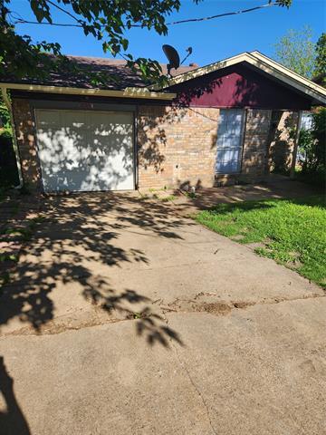 Primary Photo - 2450 Avenue A