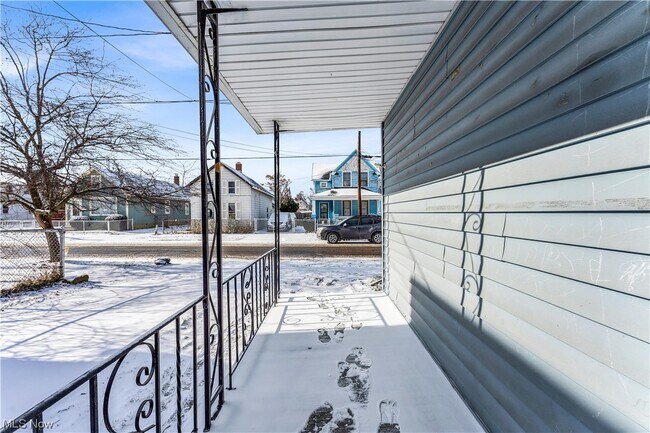 Foto del edificio - 3215 W 50th St