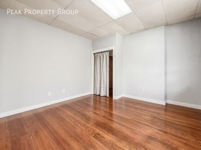 Foto del edificio - 202 W 8th Ave