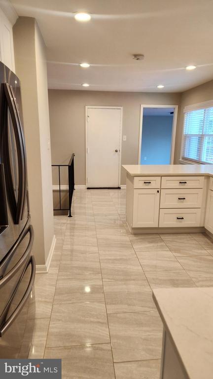 Foto del edificio - 2102 Willowtree Ln