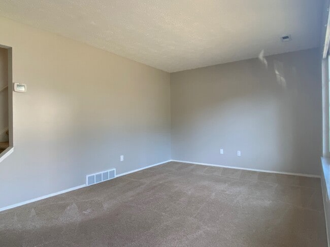 Living Room - 7187 Hart St