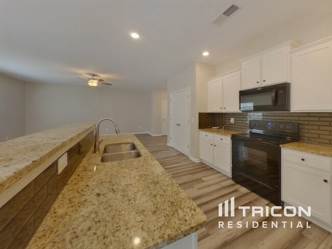 Building Photo - 9721 Crooms Ct