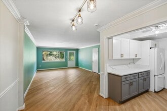 Building Photo - 5011 Sentinel Dr