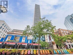 Building Photo - 2906-224-1224 King St W